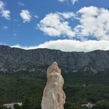 Lula Drvenik (Split-Dalmatia)